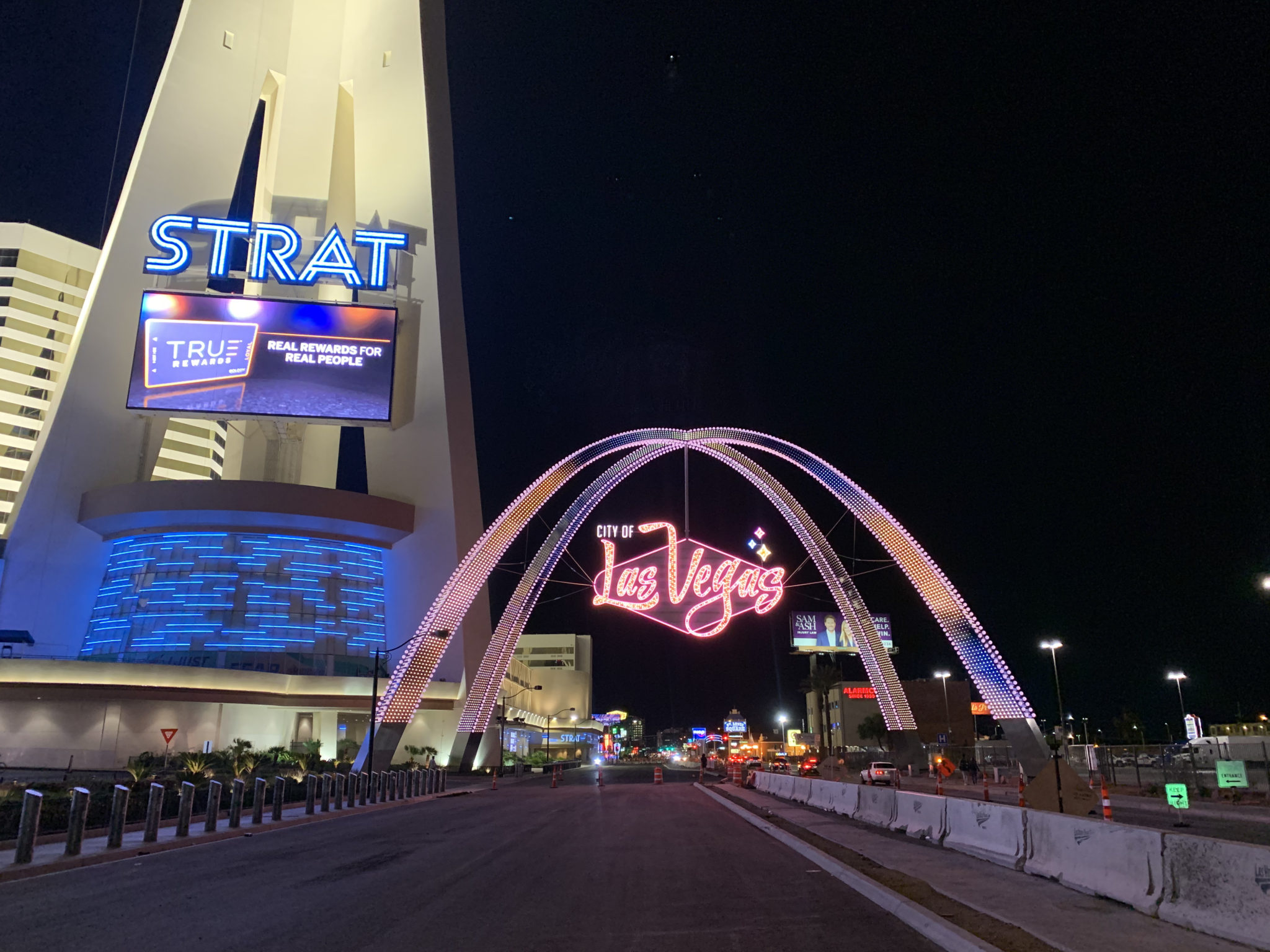 4K STRIP TEASE: Las Vegas Gateway Arch is Finished 